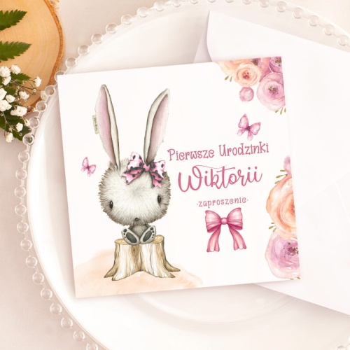 zaproszenia na roczek dla dziewczynki 