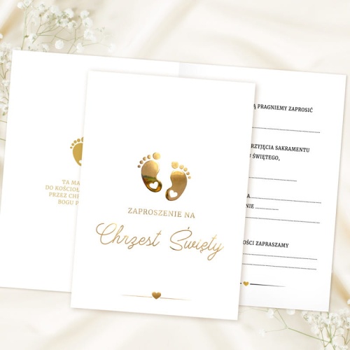 Zaproszenia uniwersalne do wypisania z kolekcji Małe Stópki ze złoconym motywem na okładce