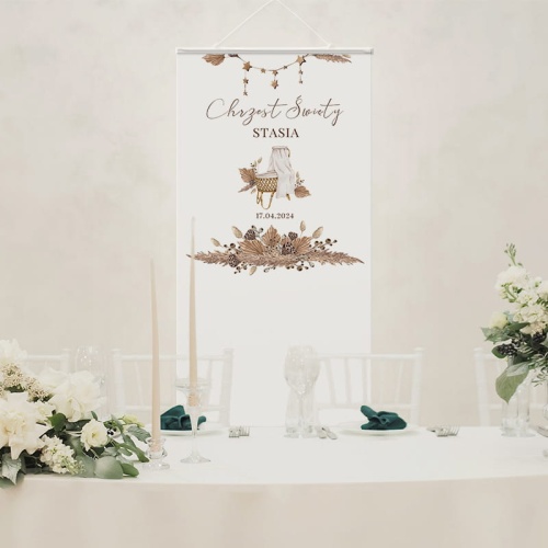 Dekoracyjna ścianka do wzbogacenia wyglądu sali na przyjęcie z okazji Chrztu Św. w stylu boho.