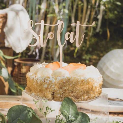 Drewniany topper na tort z napisem Sto Lat