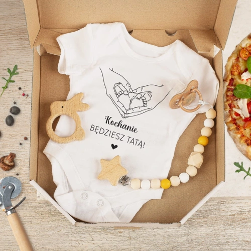 WIADOMOŚĆ o ciąży w pudełku na pizzę niespodzianka dla przyszłego taty