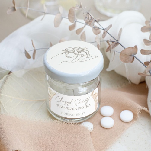 Słoiczek do samodzielnego wypełnienia z personalizowaną etykietą. Podziękowanie dla gości Chrztu Świętego.