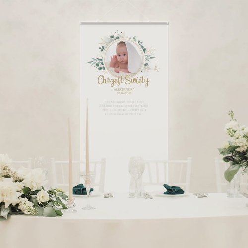 Dekoracyjny baner na Chrzest. Ścianka powitalna ze zdjęciem dziecka.