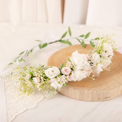 WIANEK na komunię dla dziewczynki Delikatne kwiatki 