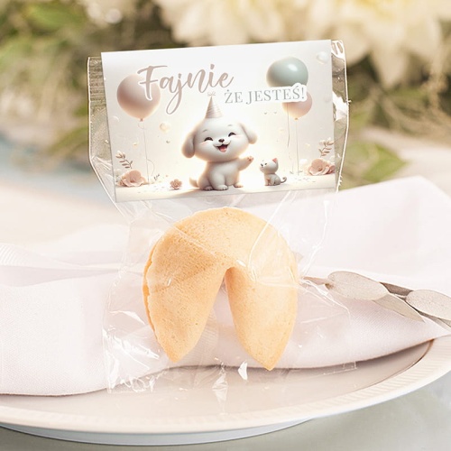 Ciasteczka z dziecięcą wróżbą w zestawie 10 sztuk. Słodkie podziękowanie dla małych gości.