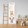 Miarka wzrostu z imieniem dziecka. Dekoracja pokoju dziecięcego.