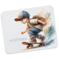 Stylowa podkładka pod myszkę dla chłopca kochającego skateboarding