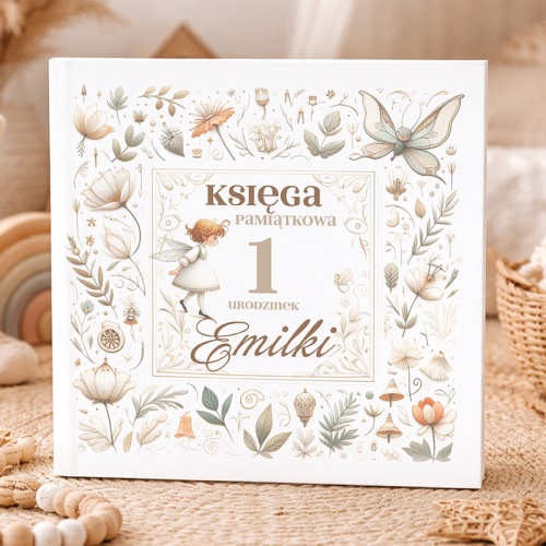 Księga pamiątkowa na wpisy i zdjęcia.