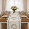 Bieżnik do dekoracji stołu. Modna dekoracja na wiele okazji.