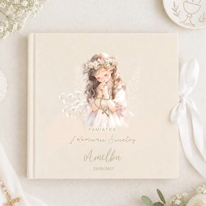 Welurowy ALBUM ze wstążkami na zdjęcia z Komunii Dziewczynki