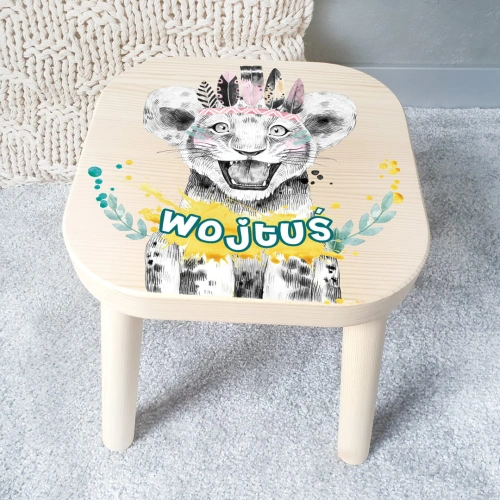 STOŁEK dziecięcy Wesołe Lwiątko PERSONALIZOWANY