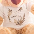 Miś personalizowany jako maskotka dla dziecka.