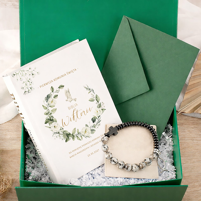 Zestaw komunijny z biblia w zielonym kolorze